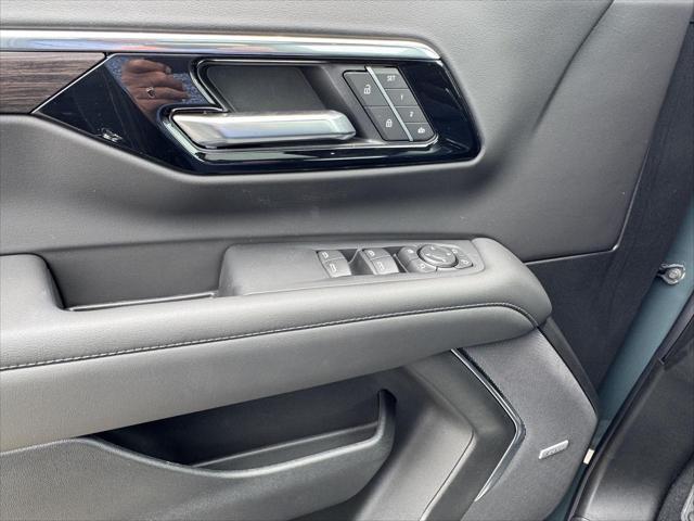new 2025 Chevrolet Tahoe car, priced at $78,805