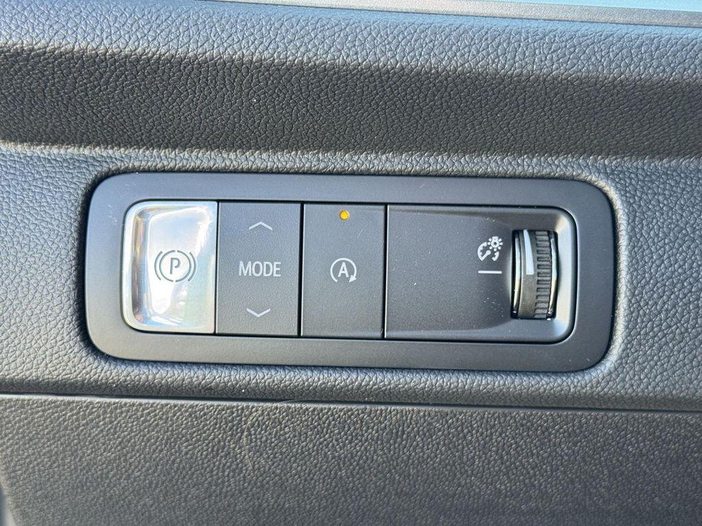 new 2026 Chevrolet Traverse car, priced at $44,326