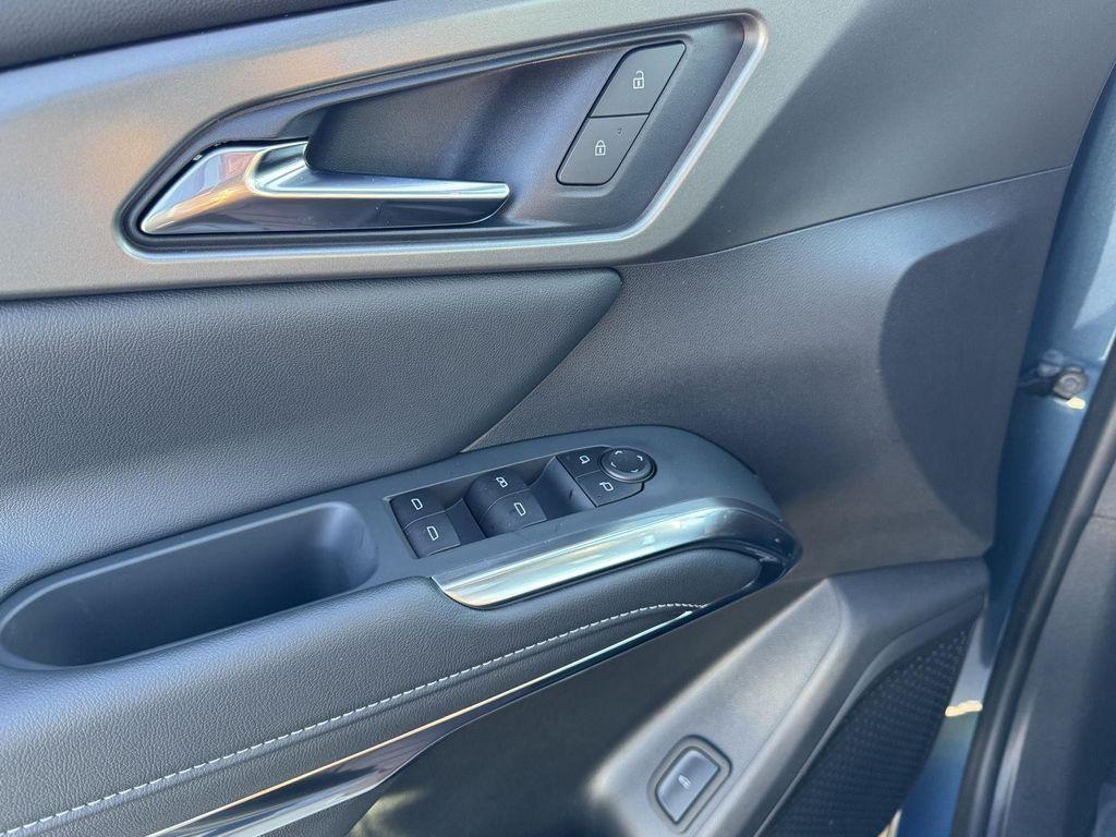 new 2026 Chevrolet Traverse car, priced at $44,326