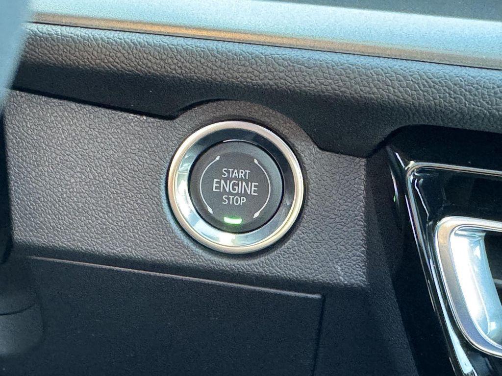 new 2026 Chevrolet Traverse car, priced at $44,326