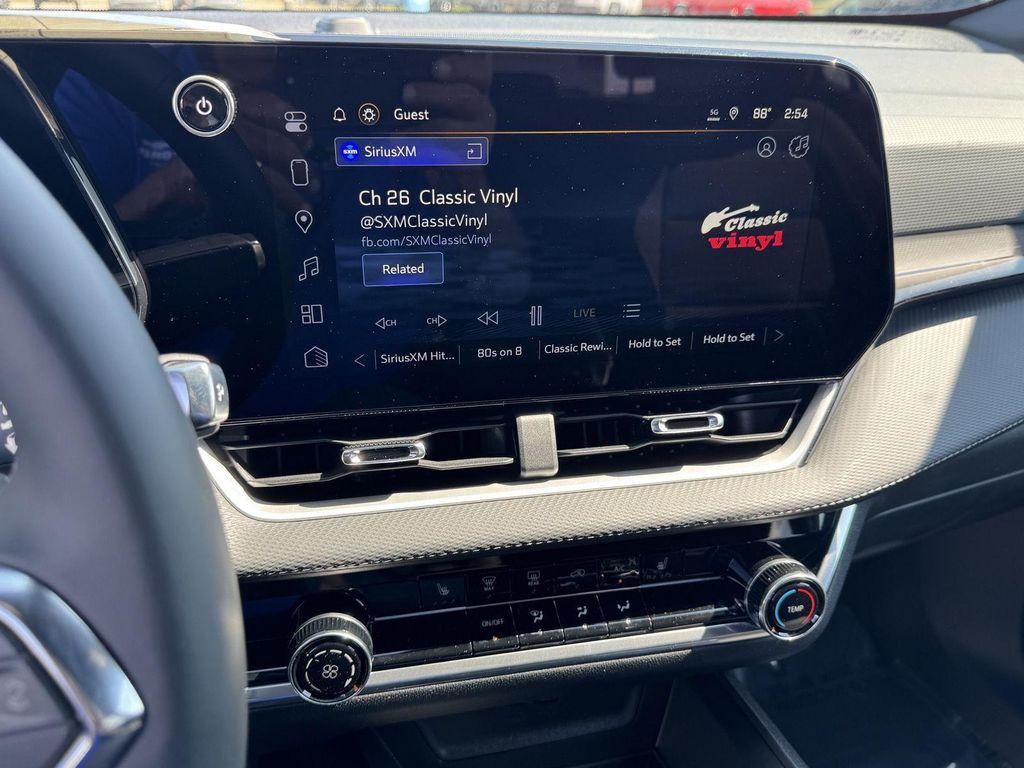 new 2026 Chevrolet Equinox car, priced at $29,995