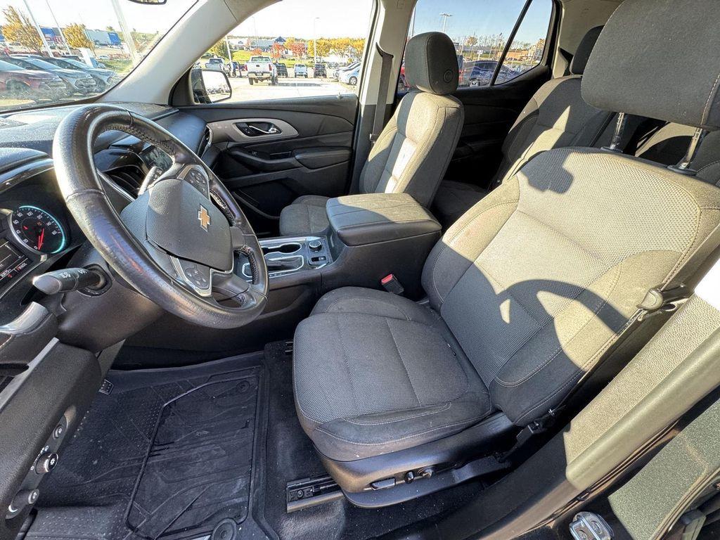 used 2019 Chevrolet Traverse car, priced at $18,000