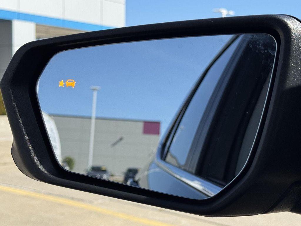 used 2022 Chevrolet Equinox car, priced at $19,500