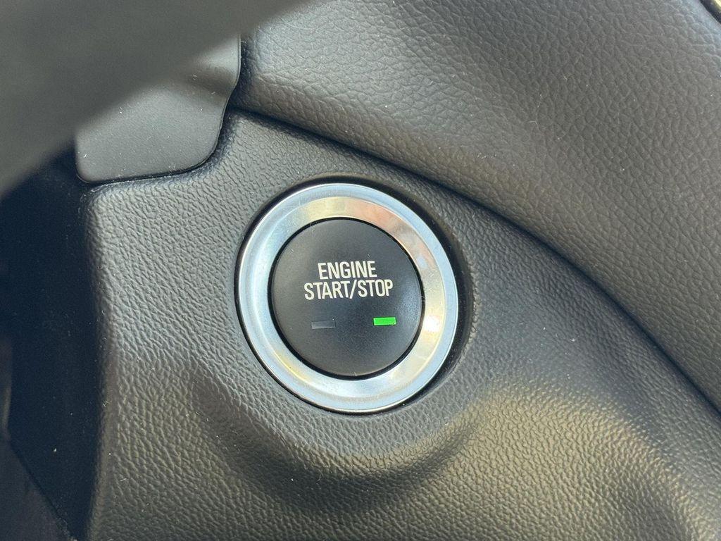 used 2022 Chevrolet Equinox car, priced at $19,500