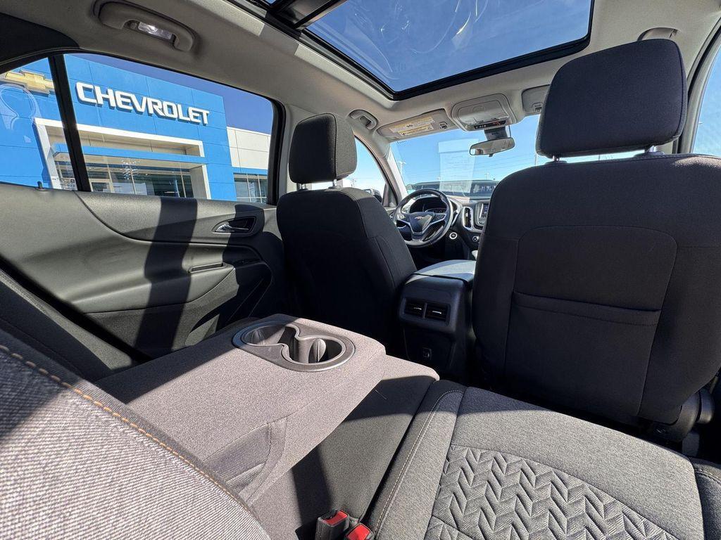 used 2022 Chevrolet Equinox car, priced at $19,500