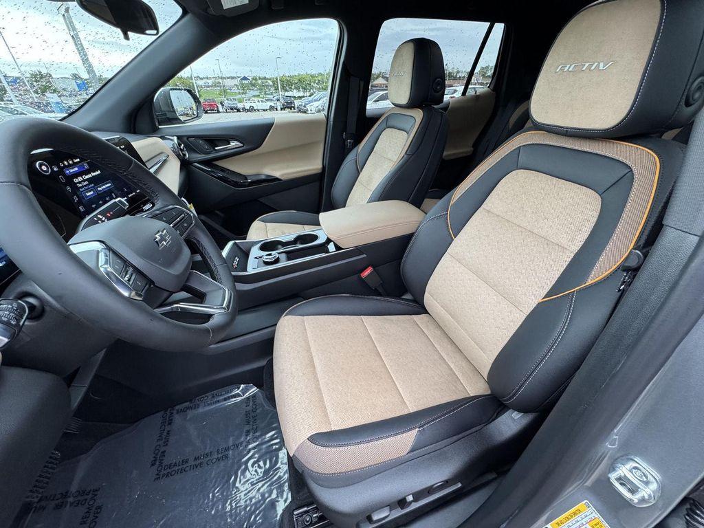 new 2026 Chevrolet Equinox car, priced at $34,395