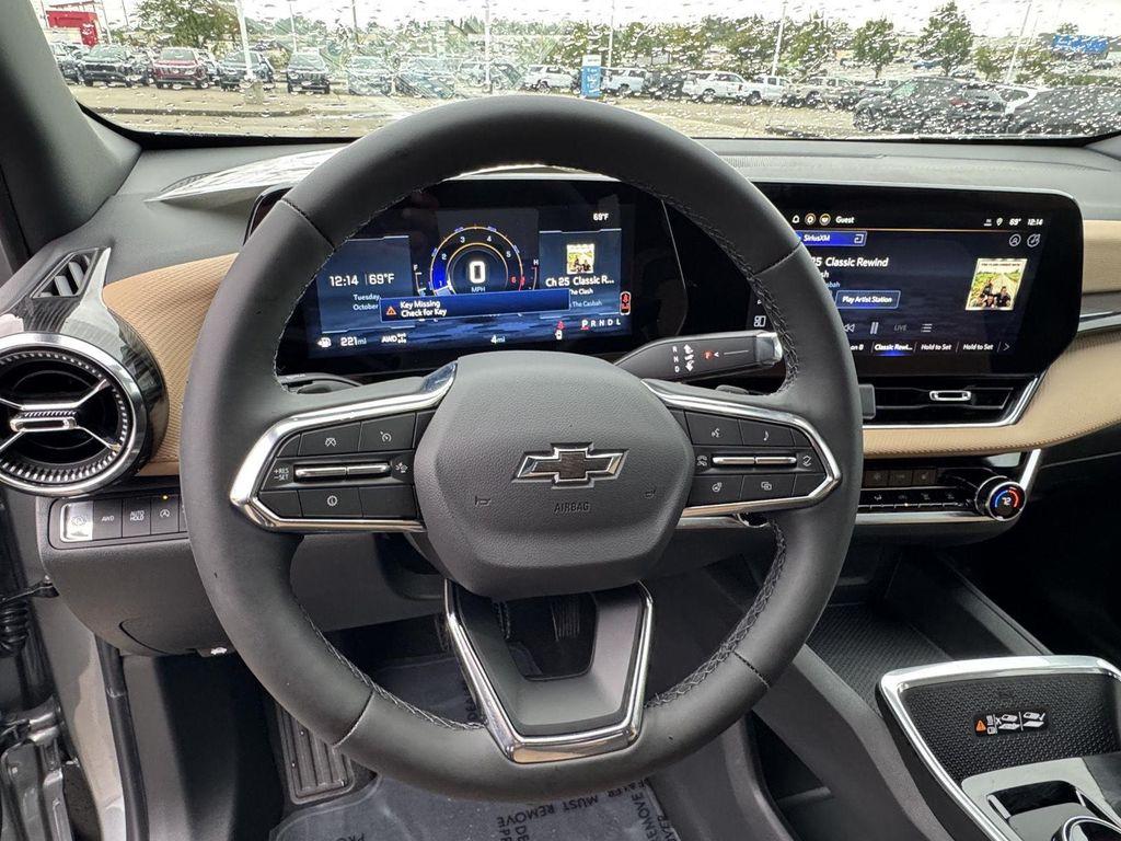 new 2026 Chevrolet Equinox car, priced at $34,395