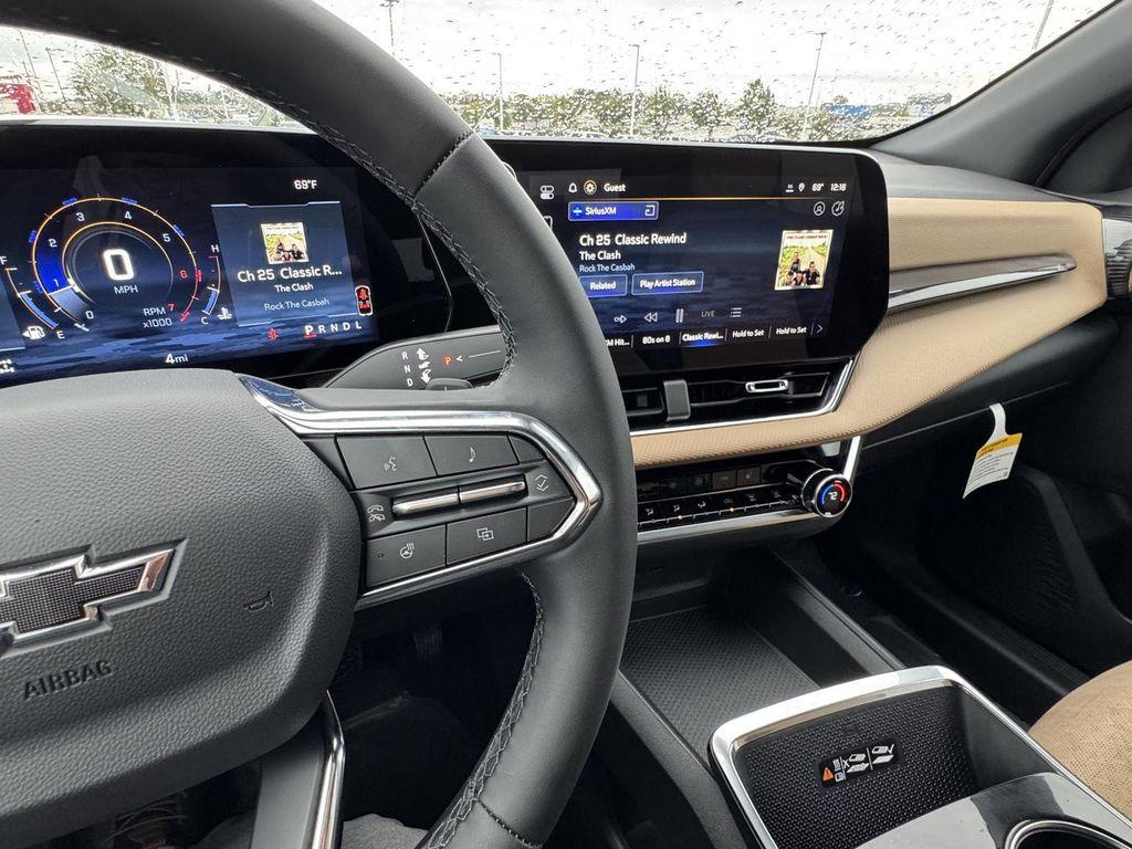 new 2026 Chevrolet Equinox car, priced at $34,395