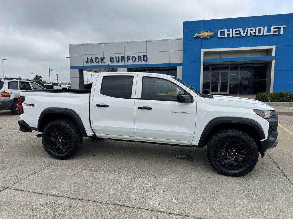 new 2026 Chevrolet Colorado car, priced at $42,426