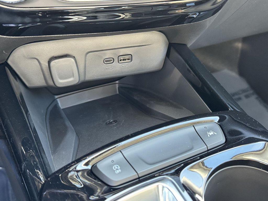 new 2026 Chevrolet Trax car, priced at $27,426