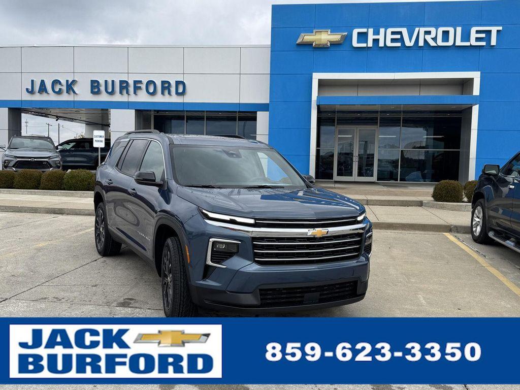 new 2026 Chevrolet Traverse car, priced at $44,426