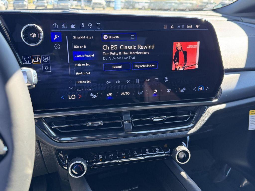 new 2026 Chevrolet Equinox EV car, priced at $40,426