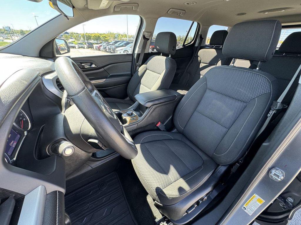 used 2021 GMC Acadia car, priced at $23,000