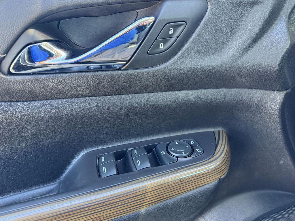 used 2021 GMC Acadia car, priced at $23,000