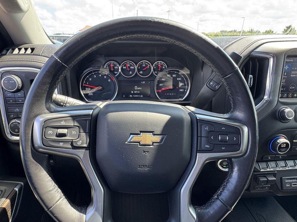 used 2021 Chevrolet Silverado 1500 car, priced at $32,000