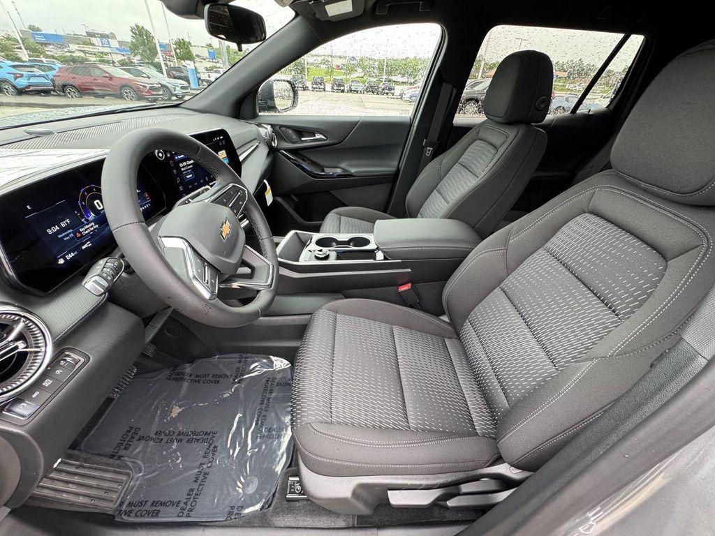 new 2026 Chevrolet Equinox car, priced at $30,995