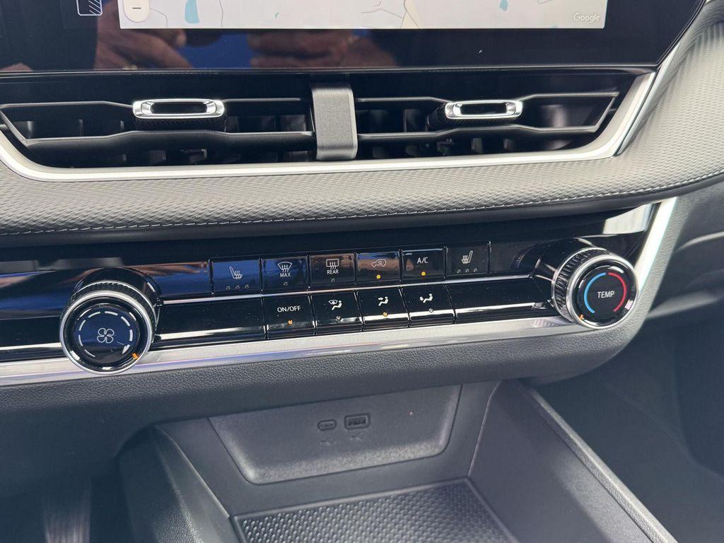 new 2026 Chevrolet Equinox car, priced at $28,940