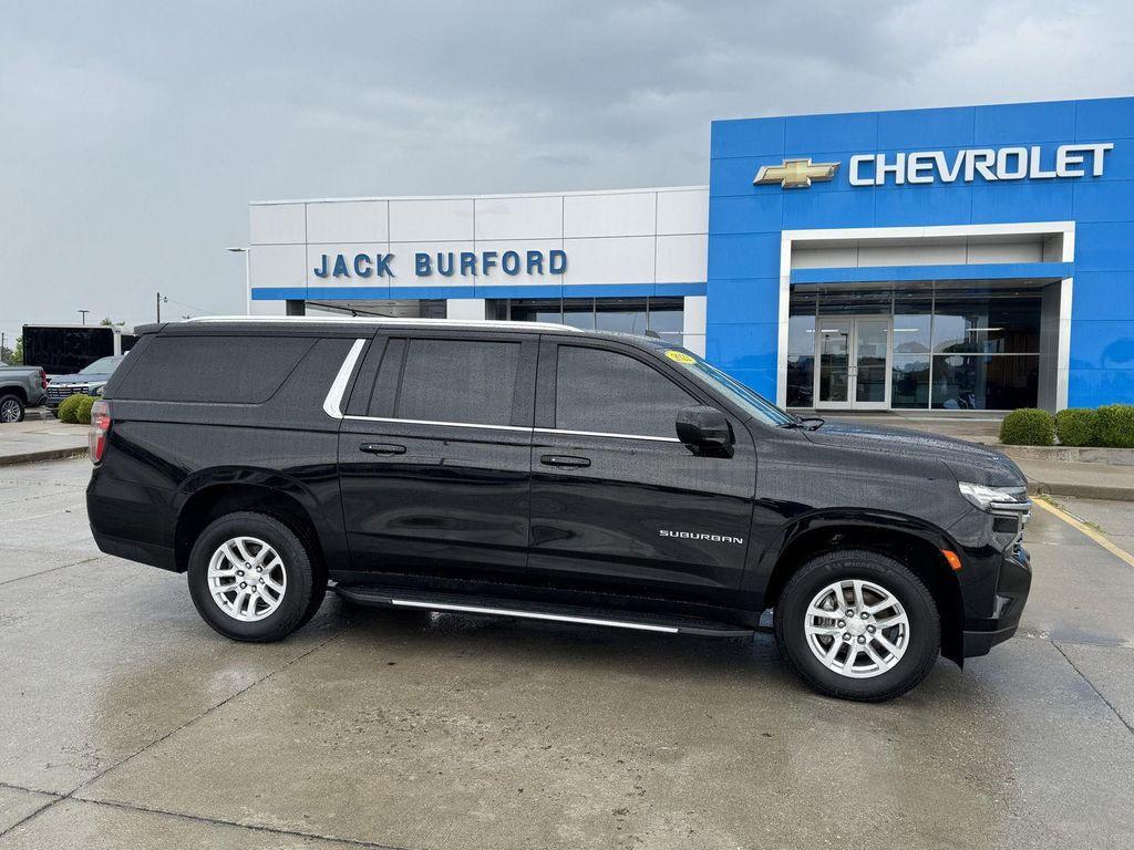 used 2022 Chevrolet Suburban car, priced at $37,500