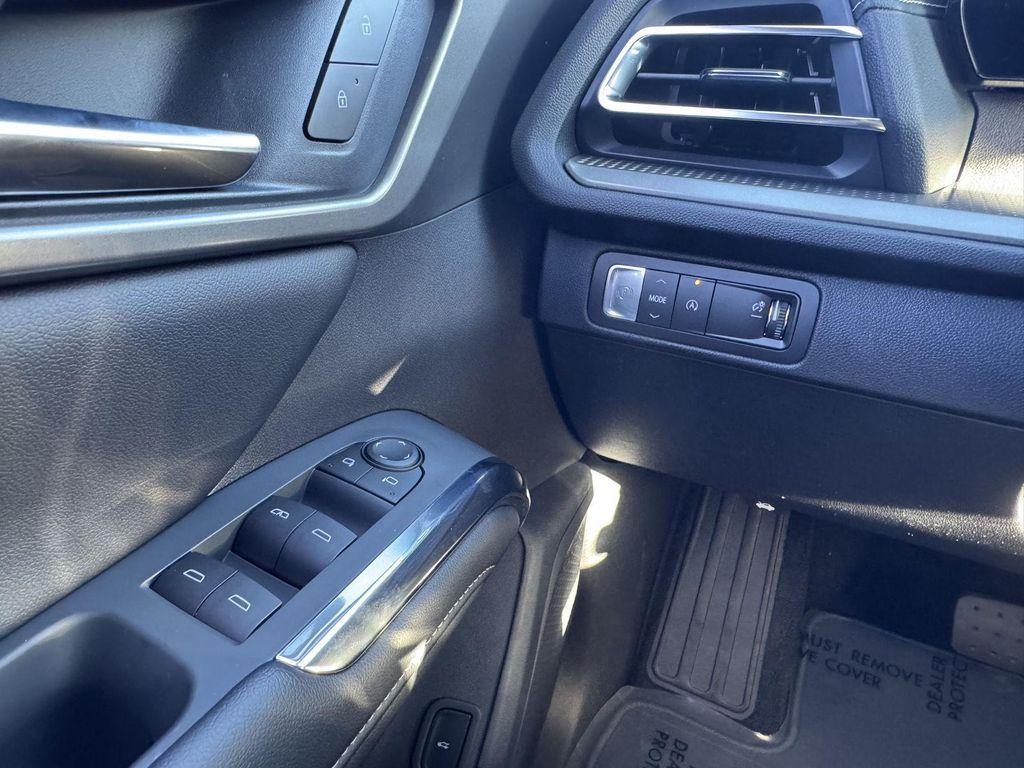 new 2026 Chevrolet Traverse car, priced at $41,726