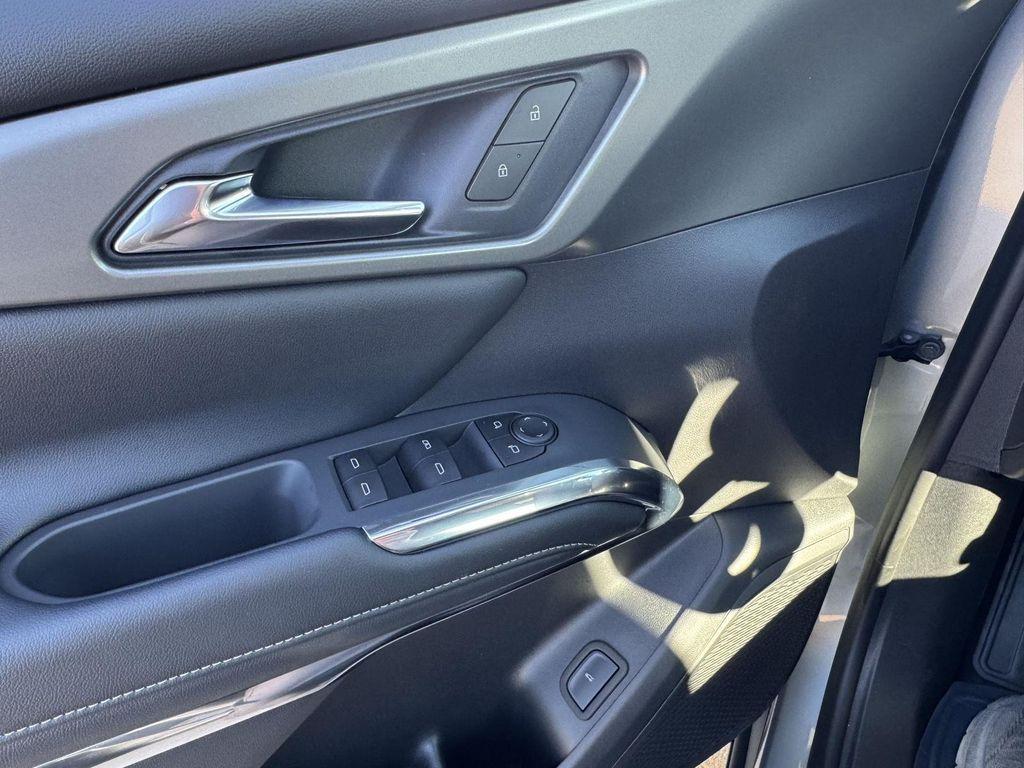 new 2026 Chevrolet Traverse car, priced at $41,726