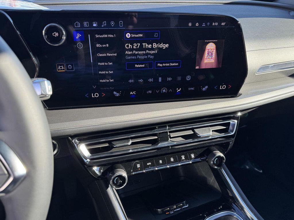 new 2026 Chevrolet Traverse car, priced at $41,726