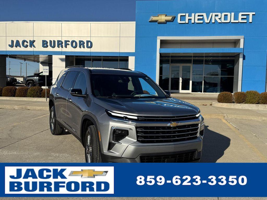 new 2026 Chevrolet Traverse car, priced at $41,726