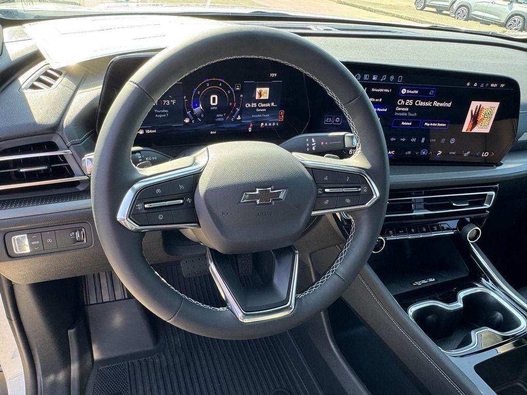 new 2026 Chevrolet Traverse car, priced at $44,626