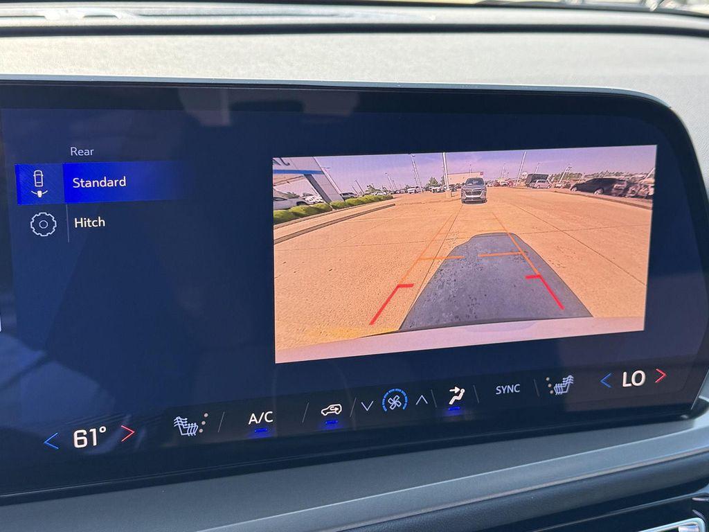 new 2026 Chevrolet Traverse car, priced at $44,626