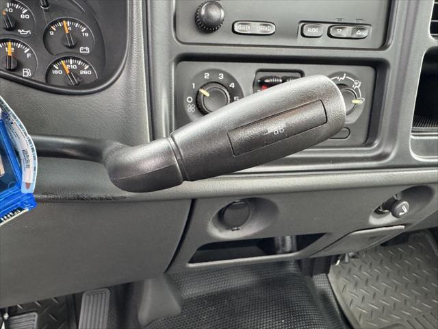 used 2005 GMC Sierra 1500 car, priced at $9,500