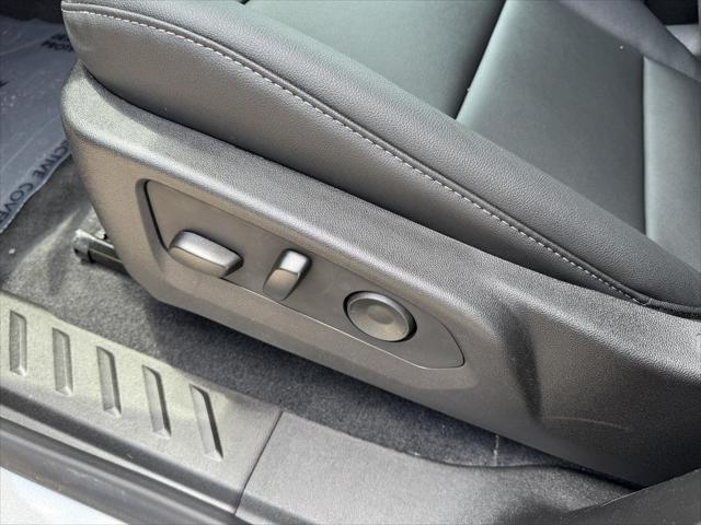 new 2025 Chevrolet Colorado car, priced at $41,626