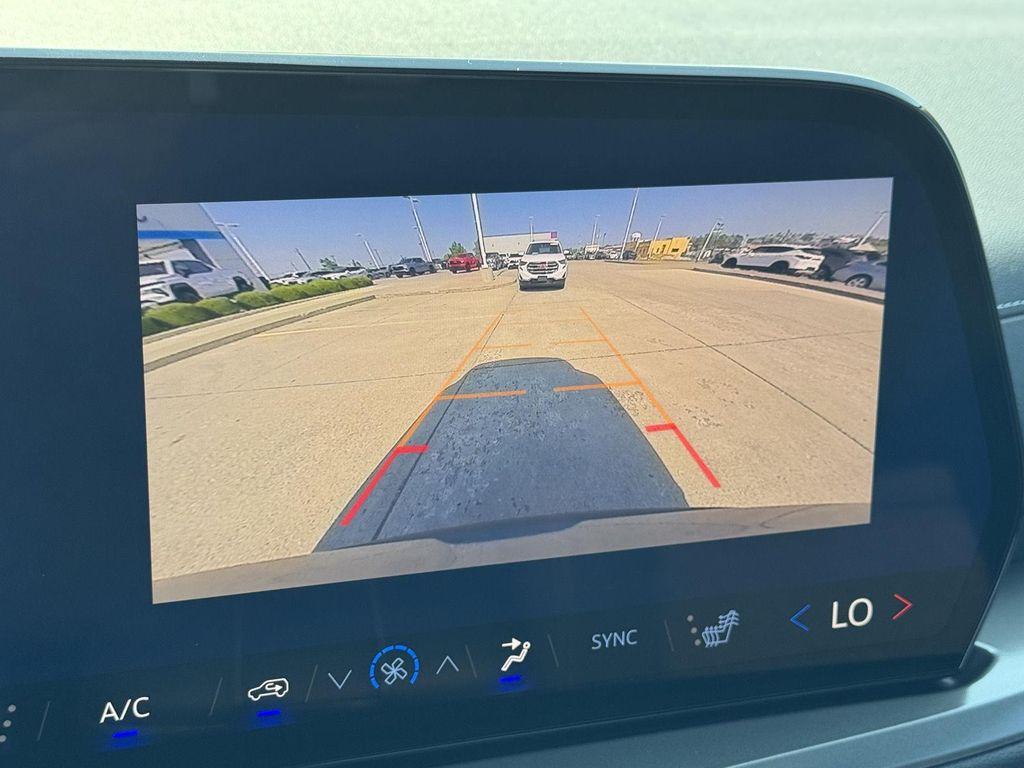 new 2026 Chevrolet Traverse car, priced at $41,426