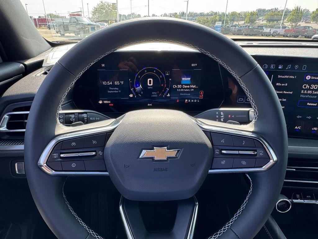 new 2026 Chevrolet Traverse car, priced at $41,426