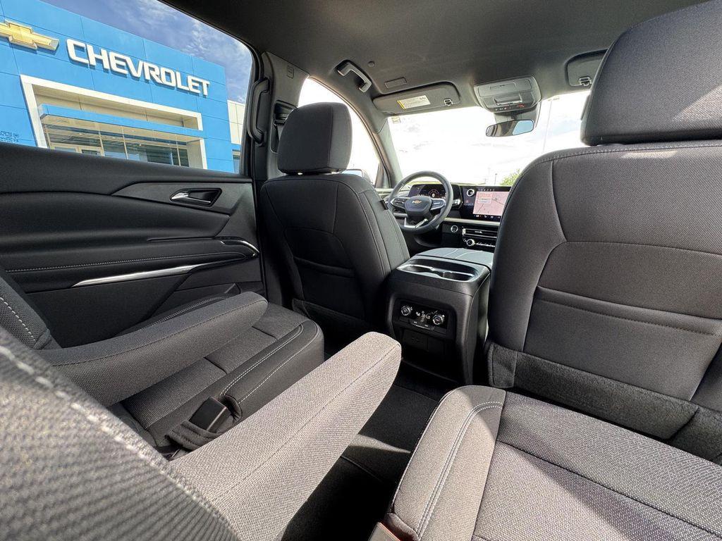 new 2026 Chevrolet Traverse car, priced at $40,926