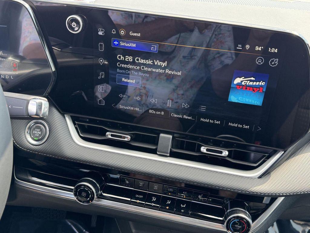 new 2026 Chevrolet Equinox car, priced at $25,995