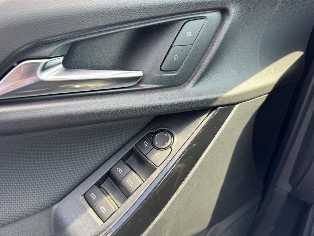 new 2026 Chevrolet Equinox car, priced at $25,995