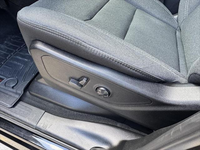 used 2021 Ram 1500 car, priced at $29,000