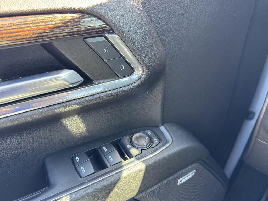 used 2024 GMC Sierra 1500 car, priced at $52,000