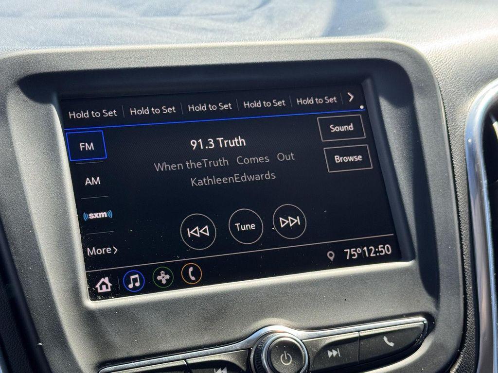 used 2020 Chevrolet Equinox car, priced at $10,500