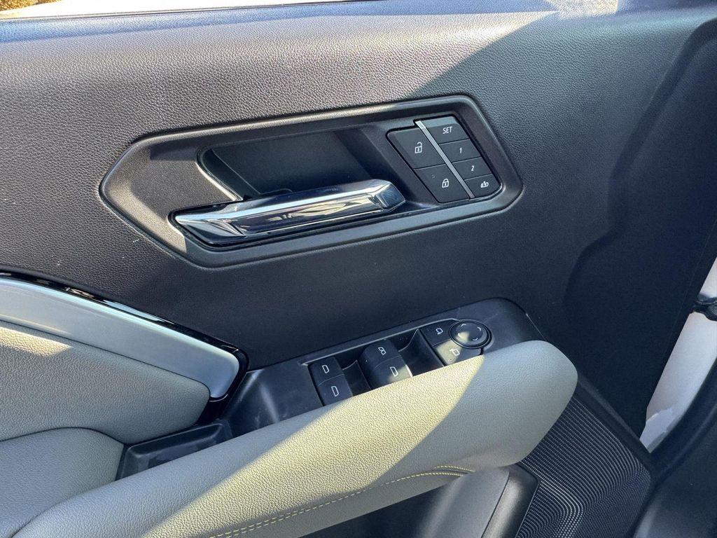 new 2026 Chevrolet Colorado car, priced at $50,426