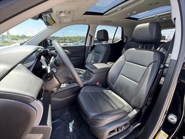 used 2021 Chevrolet Traverse car, priced at $30,000