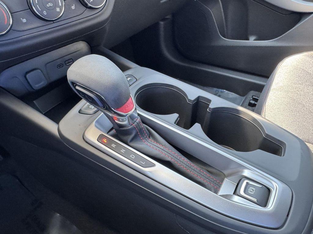 new 2025 Chevrolet Trax car, priced at $22,500