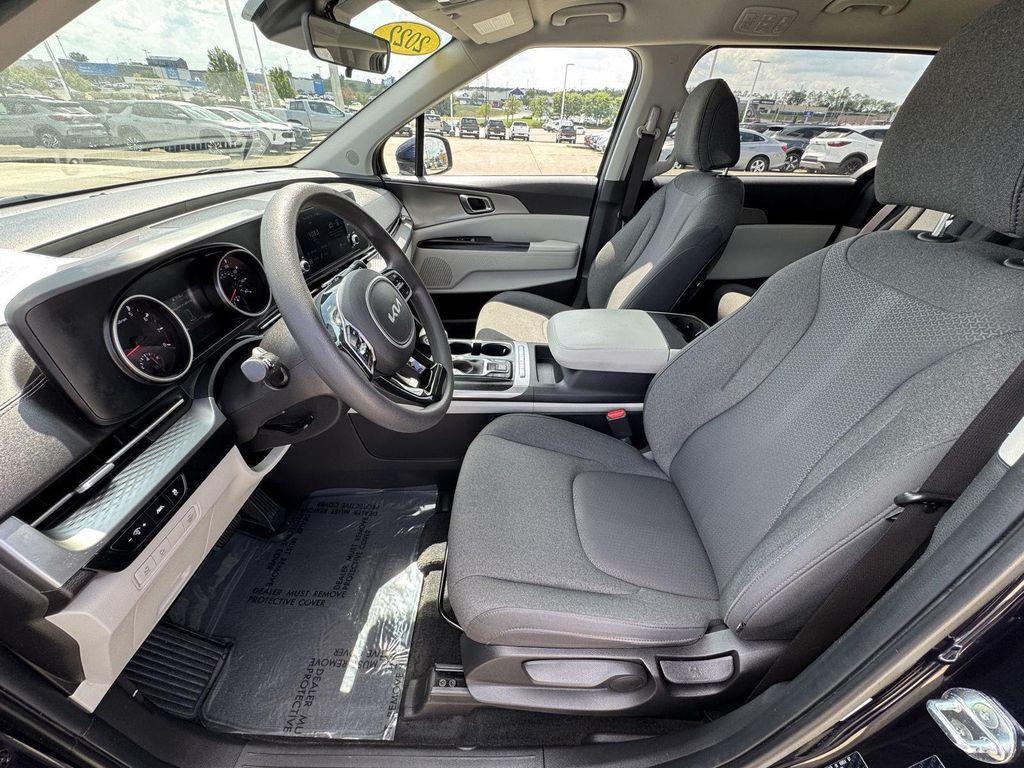 used 2022 Kia Carnival car, priced at $24,000