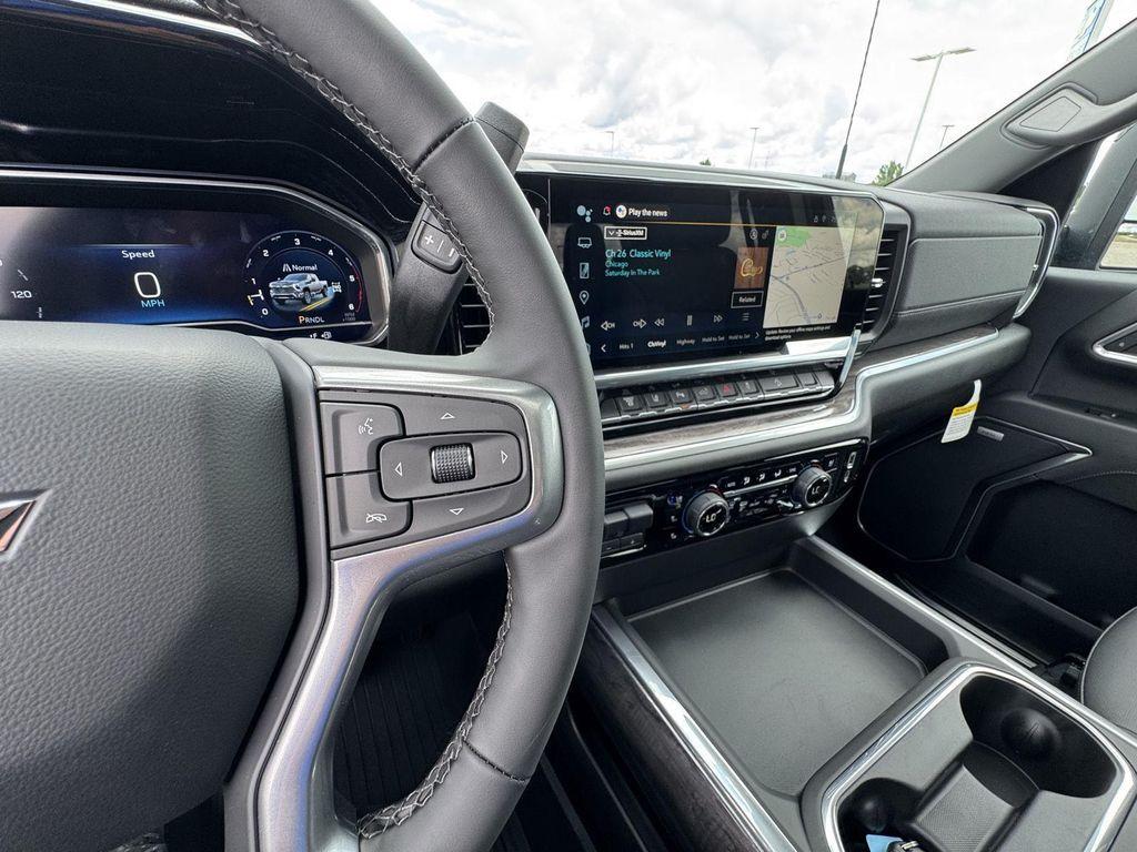 new 2025 Chevrolet Silverado 2500 car, priced at $81,015