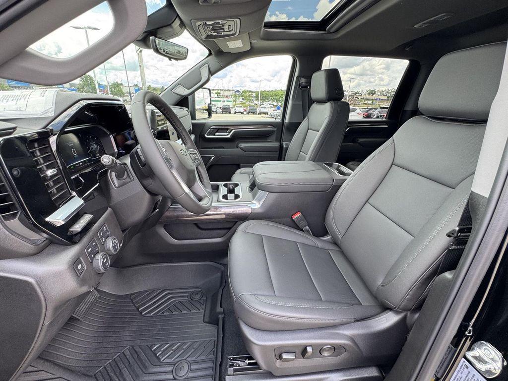 new 2025 Chevrolet Silverado 2500 car, priced at $81,015