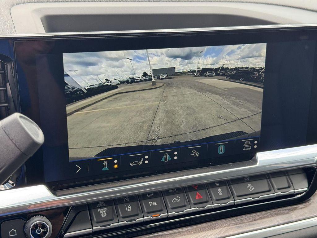 new 2025 Chevrolet Silverado 2500 car, priced at $81,015