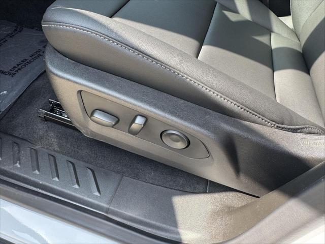 new 2025 Chevrolet Colorado car, priced at $40,326
