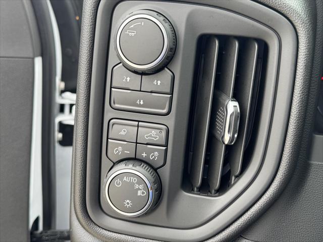 new 2025 Chevrolet Silverado 2500 car, priced at $52,476