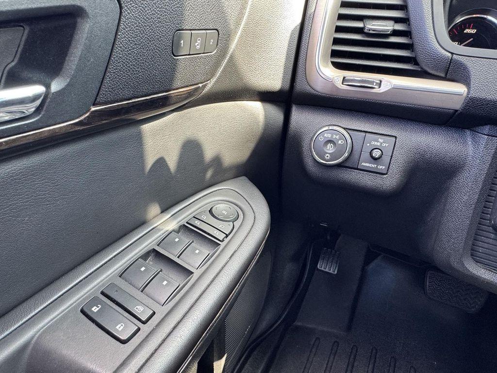 used 2014 GMC Acadia car, priced at $10,500