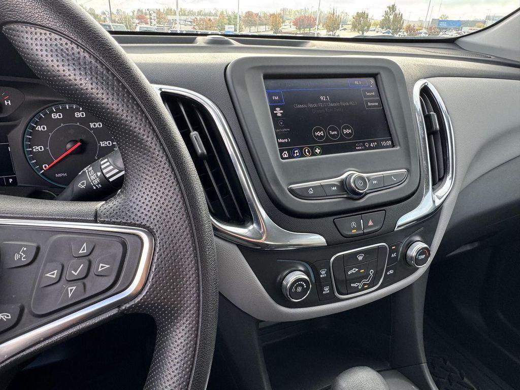 used 2024 Chevrolet Equinox car, priced at $22,000