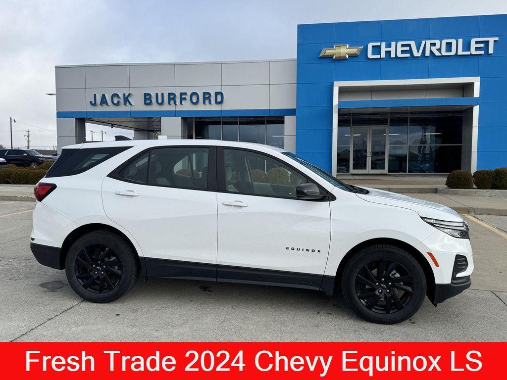 used 2024 Chevrolet Equinox car, priced at $22,000